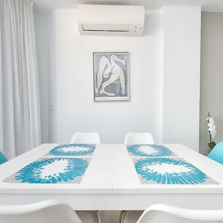 Apartment Seafront La Malagueta Ii